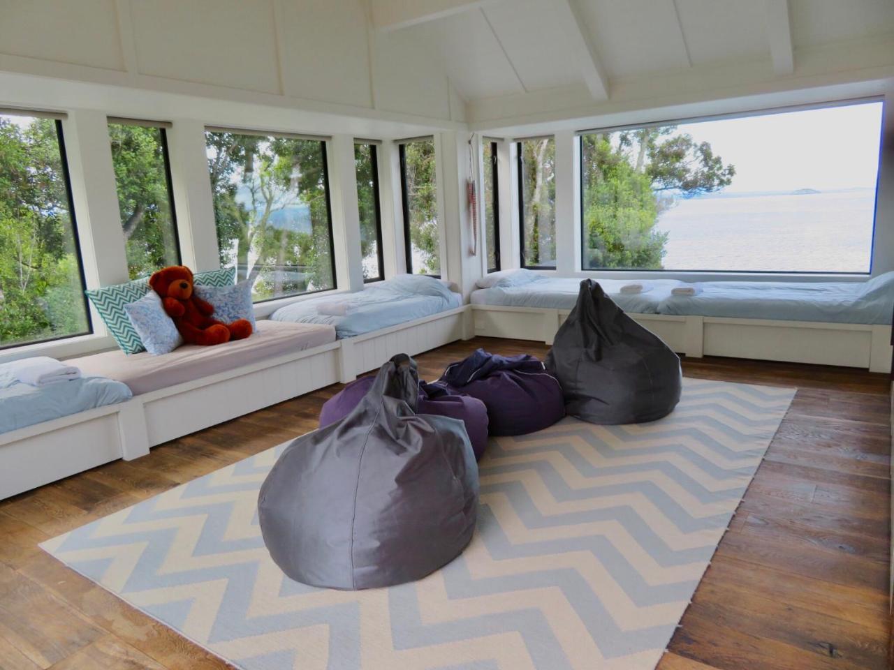 The Point Luxury Villa Taupo Exterior photo