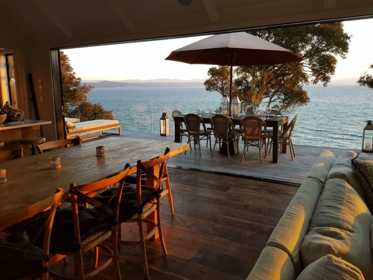 The Point Luxury Villa Taupo Exterior photo